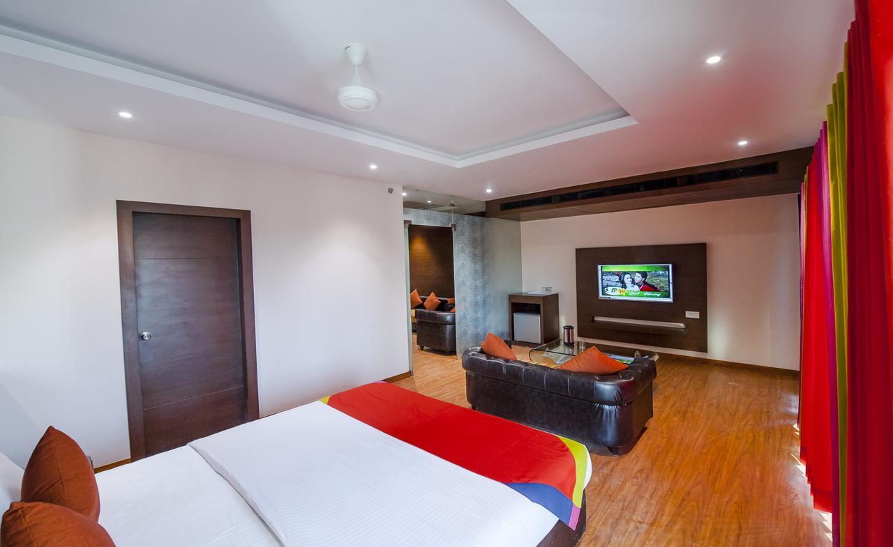 Hotel Atharva Ujjain Luaran gambar