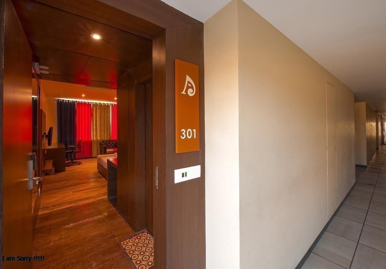 Hotel Atharva Ujjain Luaran gambar